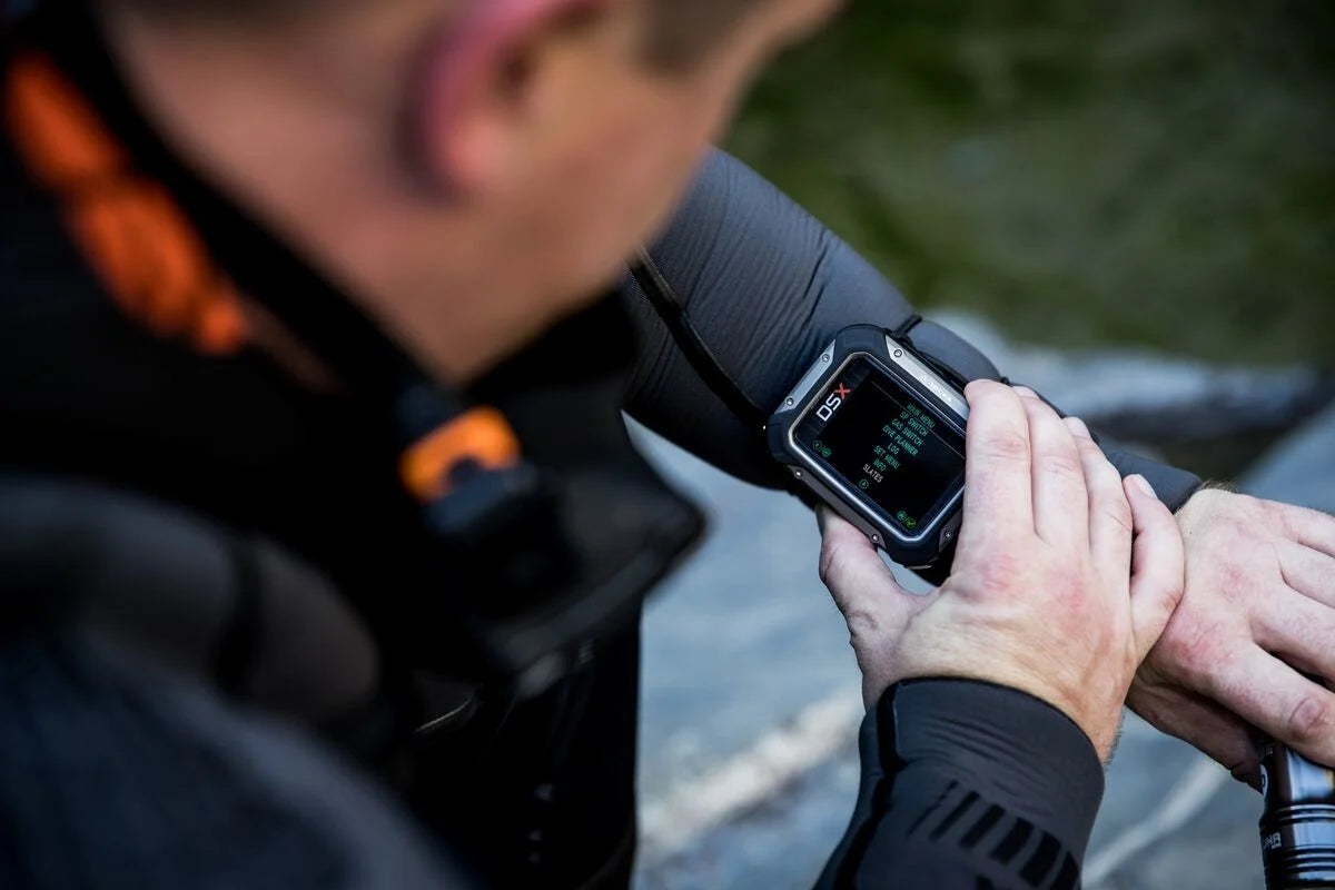 APEKS DXS DIVE COMPUTER