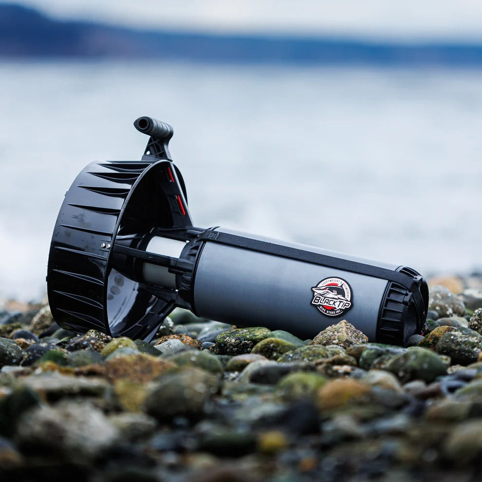 DIVE XTRAS BLACKTIP TRAVEL SCOOTER